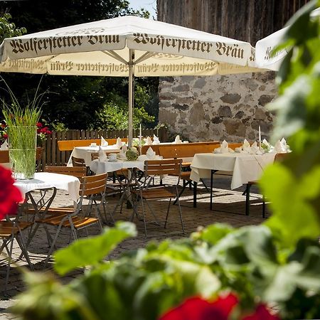Hotel Wirtshaus Am Schloss Aicha vorm Wald Ngoại thất bức ảnh